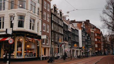 How to Travel on a Budget in Expensive Cities