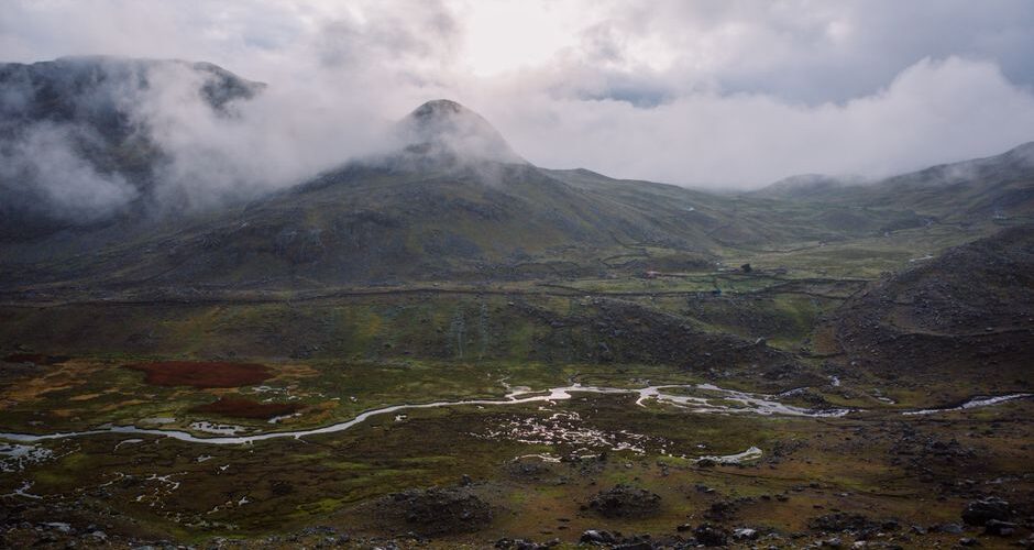Sacred Valleys and Ancient Ruins: The 2026 Journey Through Peru’s Hidden Trails